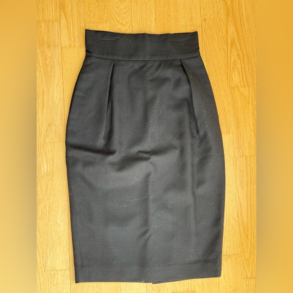 Tahari Black Pencil Skirt Knee-length with Slit for Work